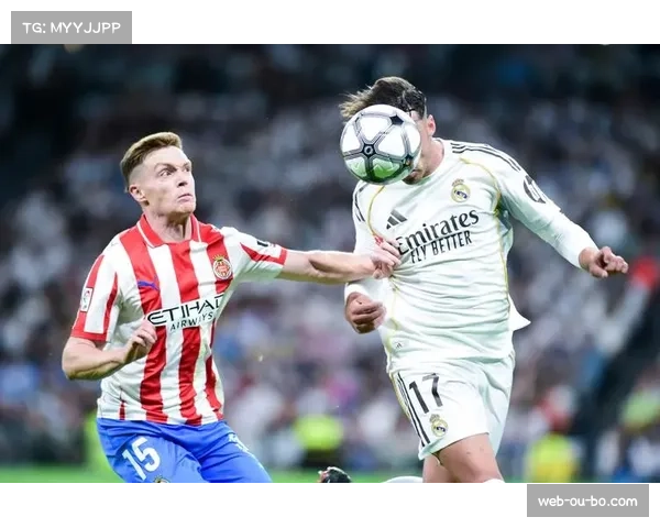 赫罗纳门将加萨尼加表现神勇 多次扑出皇马必进球